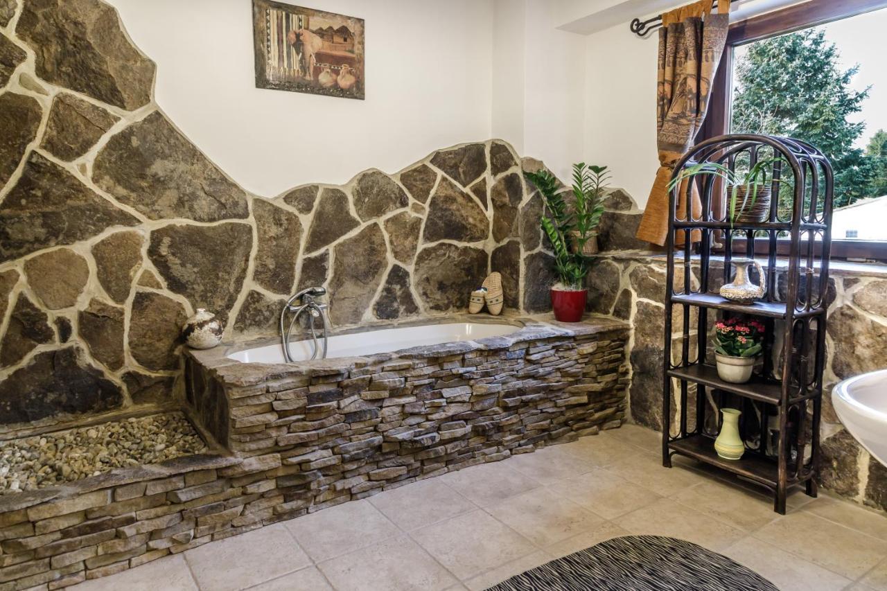 Szigetmonostor Rezeda Resort Apartman מראה חיצוני תמונה