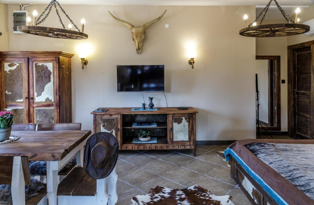 Szigetmonostor Rezeda Resort Apartman מראה חיצוני תמונה